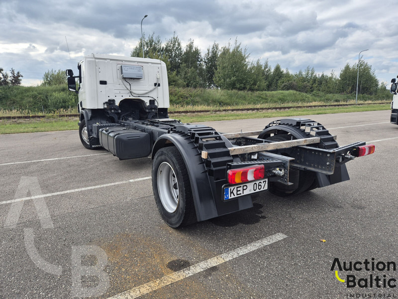 Scania P 450 - Truk sasis: gambar 3 Scania P 450 - Truk sasis: gambar 3