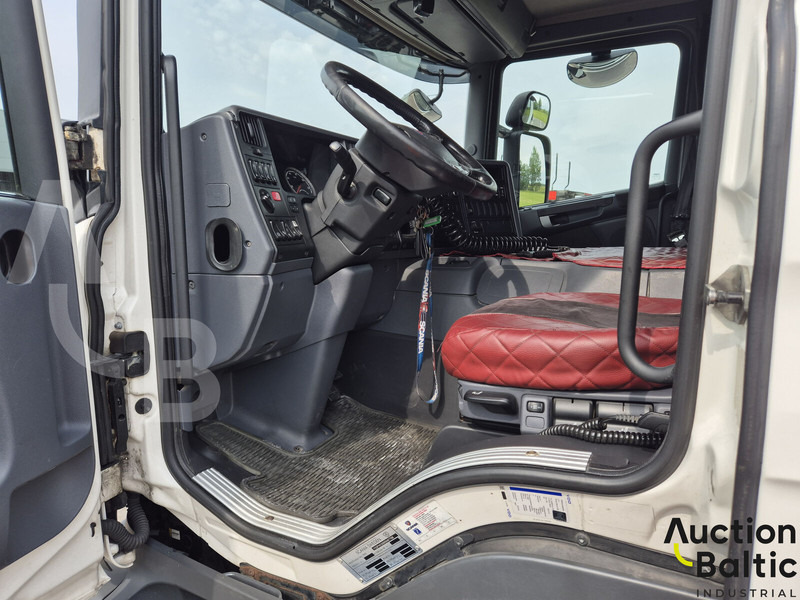 Scania P 450 - Truk sasis: gambar 5 Scania P 450 - Truk sasis: gambar 5