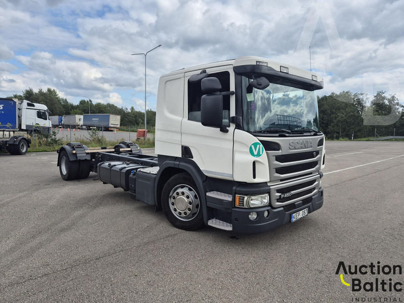 Scania P 450 - Truk sasis: gambar 2 Scania P 450 - Truk sasis: gambar 2