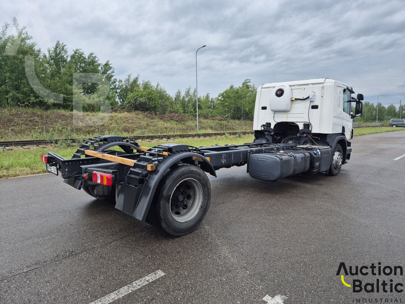 Scania P 450 - Truk sasis: gambar 3 Scania P 450 - Truk sasis: gambar 3