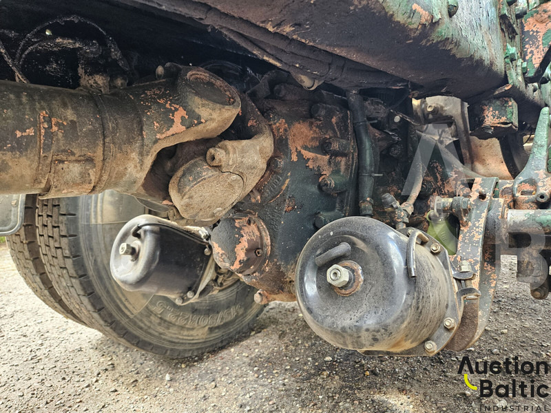 Trailer kehutanan Scania R 124 GB: gambar 8 Trailer kehutanan Scania R 124 GB: gambar 8