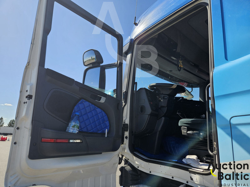 Scania R 450 - Truk pengangkut mobil: gambar 5 Scania R 450 - Truk pengangkut mobil: gambar 5