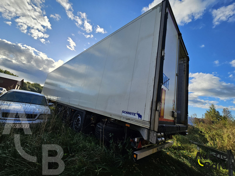 Schmitz Cargobull SKO 24 I - Semi-trailer dengan terpal samping: gambar 4 Schmitz Cargobull SKO 24 I - Semi-trailer dengan terpal samping: gambar 4