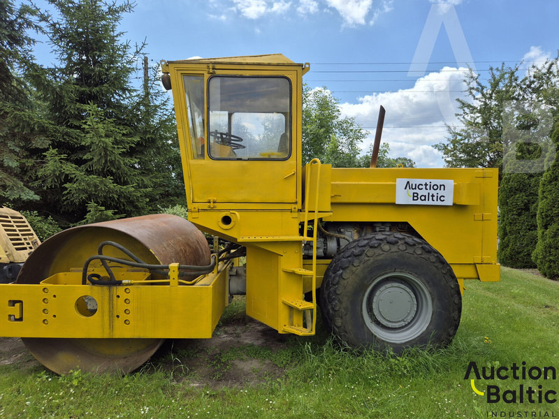 Stavostroj vv111 - Roller: gambar 1 Stavostroj vv111 - Roller: gambar 1
