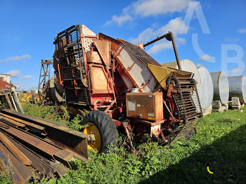TIM Sugar beet harvester - Pemanen gabungan: gambar 1 TIM Sugar beet harvester - Pemanen gabungan: gambar 1