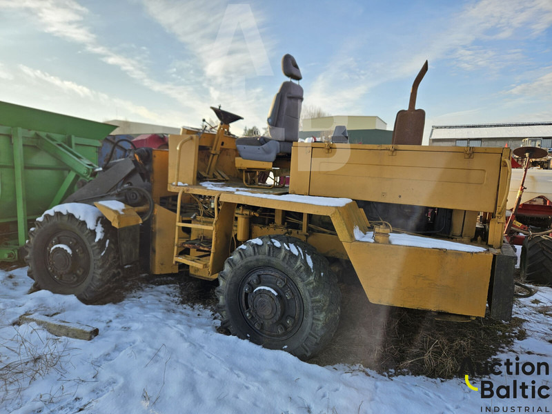 Wheel loader TO-30: gambar 6 Wheel loader TO-30: gambar 6