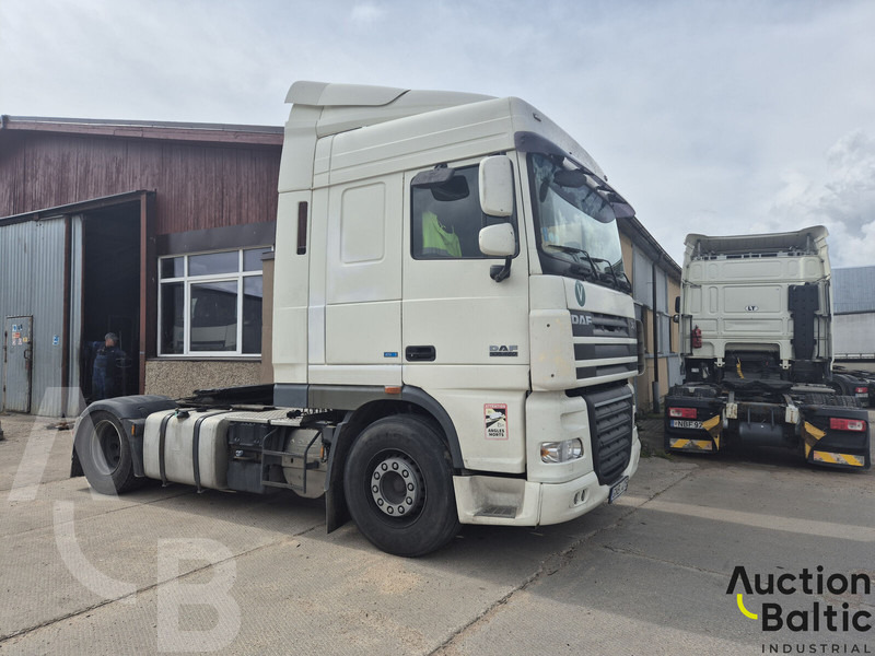 DAF FT460XF - Tractor head: gambar 1 DAF FT460XF - Tractor head: gambar 1