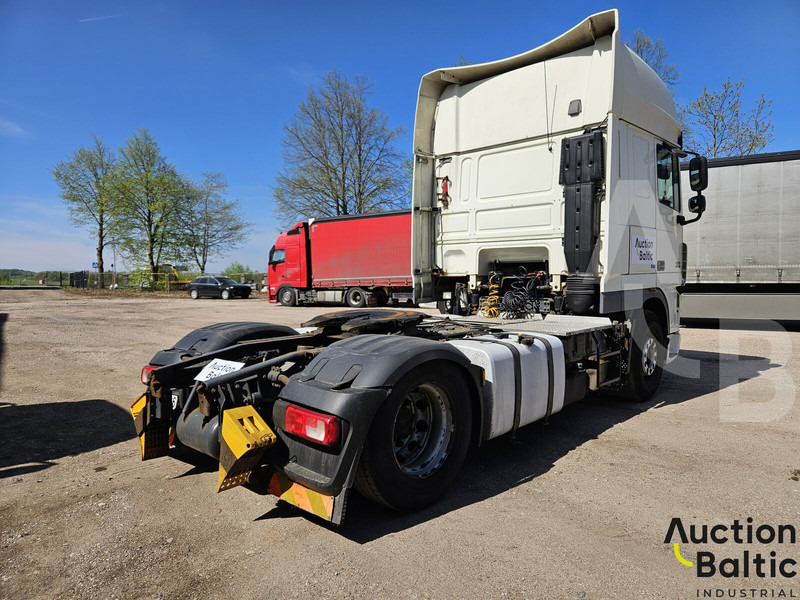 DAF XF105.460 - Tractor head: gambar 4 DAF XF105.460 - Tractor head: gambar 4