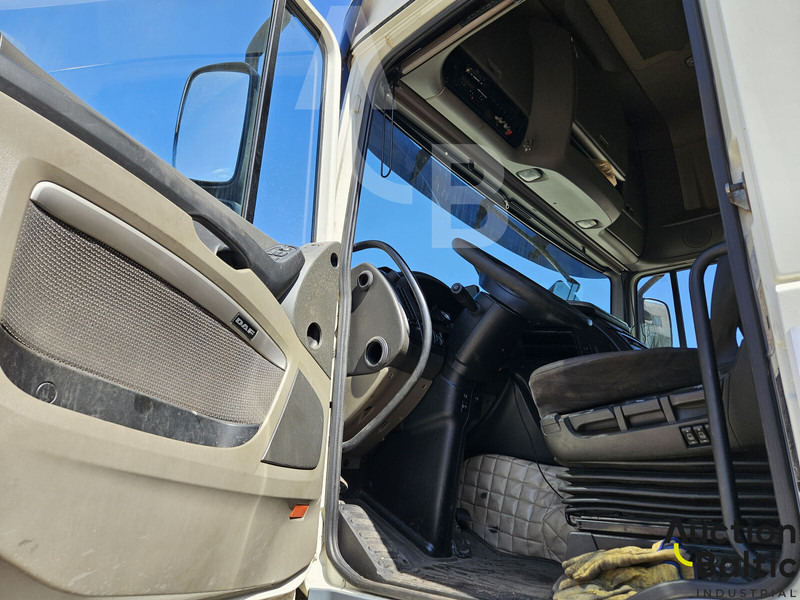 DAF XF105.460 - Tractor head: gambar 5 DAF XF105.460 - Tractor head: gambar 5