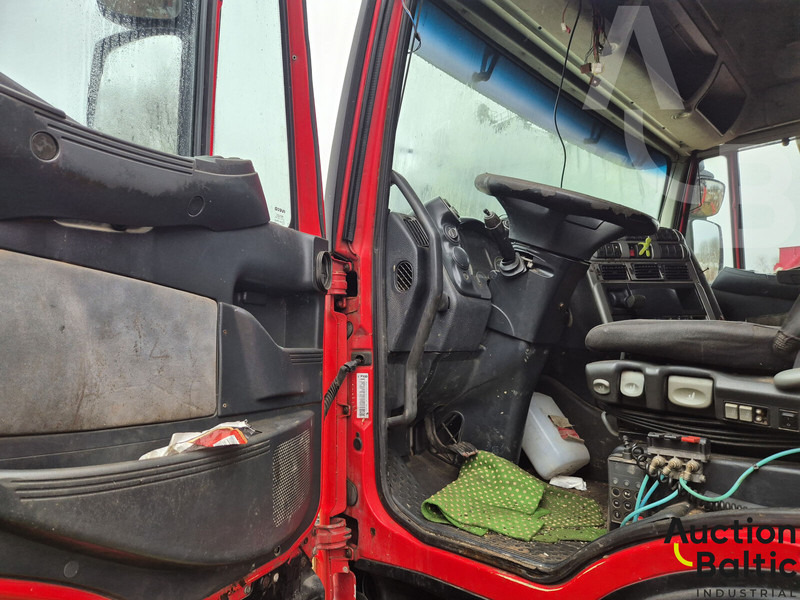 Iveco Stralis 420 - Tractor head: gambar 3 Iveco Stralis 420 - Tractor head: gambar 3