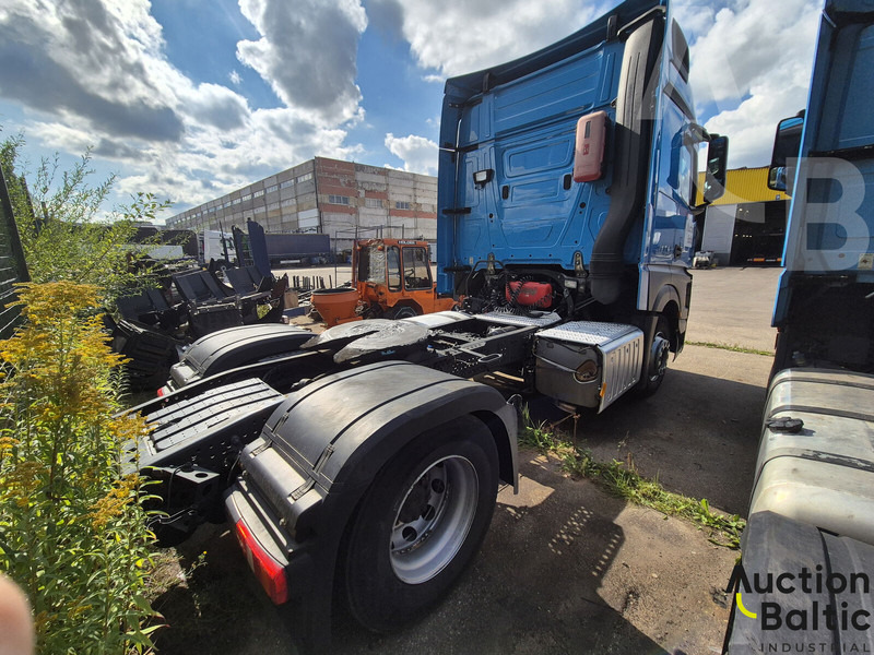 Mercedes-Benz Actros 1842 - Tractor head: gambar 4 Mercedes-Benz Actros 1842 - Tractor head: gambar 4