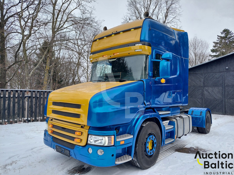 Scania T 114 LA - Tractor head: gambar 1 Scania T 114 LA - Tractor head: gambar 1