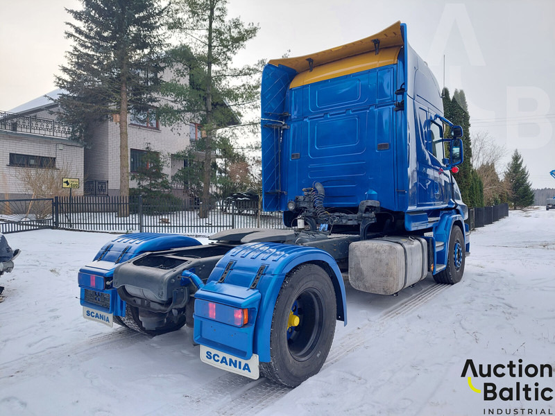 Scania T 114 LA - Tractor head: gambar 4 Scania T 114 LA - Tractor head: gambar 4