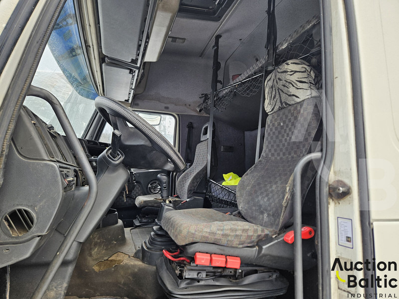 Volvo FH12 - Tractor head: gambar 5 Volvo FH12 - Tractor head: gambar 5
