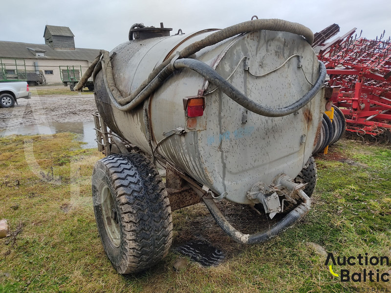 Trailer - tank - Trailer jungkit: gambar 4 Trailer - tank - Trailer jungkit: gambar 4