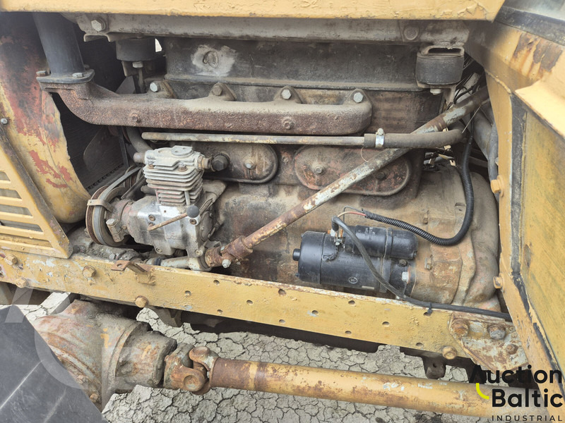 Ursus C-385A - Traktor: gambar 5 Ursus C-385A - Traktor: gambar 5