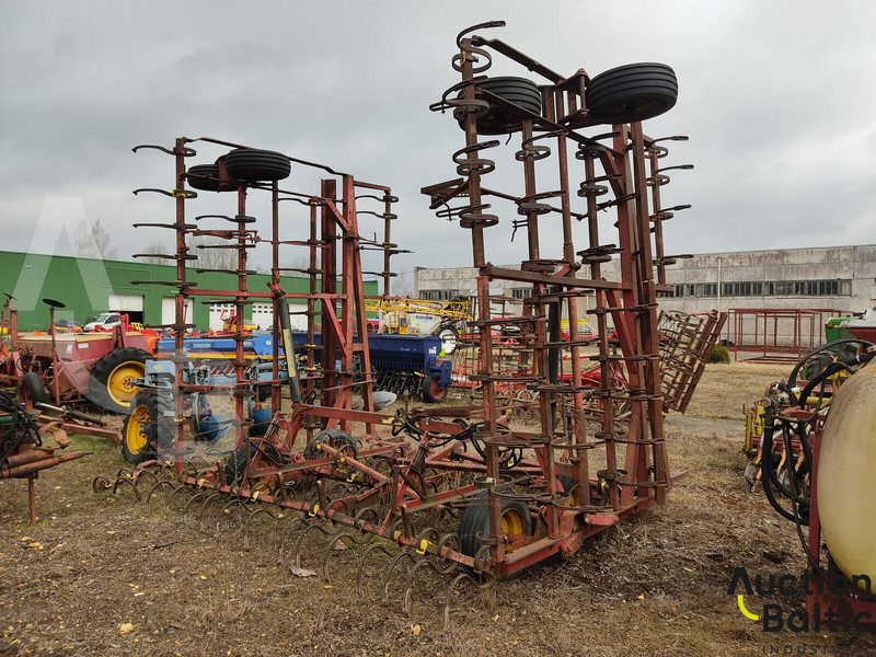 Vaderstad Boggiharv - Petani: gambar 3 Vaderstad Boggiharv - Petani: gambar 3