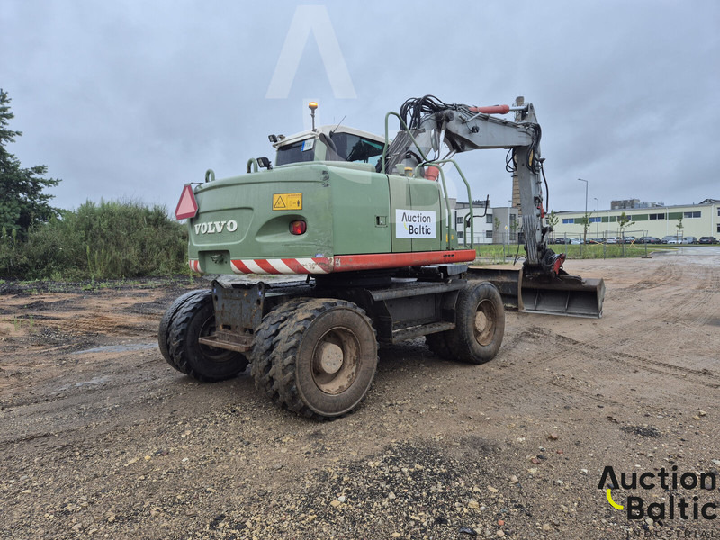 Volvo EW 140 C - Ekskavator roda: gambar 4 Volvo EW 140 C - Ekskavator roda: gambar 4