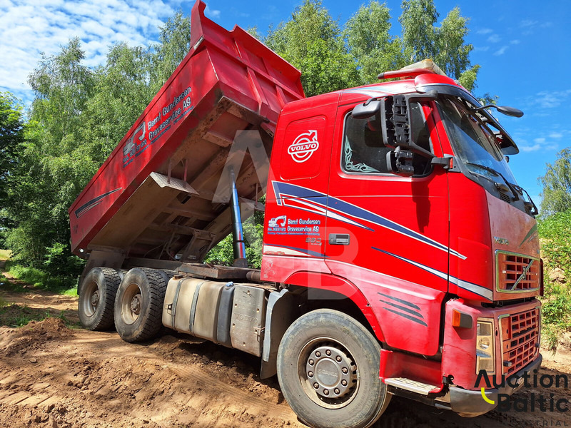 Volvo FH 16 6X4 - Truk jungkit: gambar 2 Volvo FH 16 6X4 - Truk jungkit: gambar 2