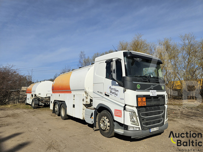 Volvo FH 420 - Truk tangki: gambar 1 Volvo FH 420 - Truk tangki: gambar 1