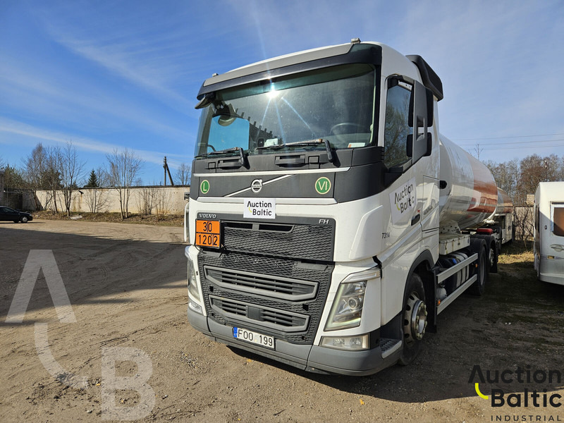 Volvo FH 420 - Truk tangki: gambar 2 Volvo FH 420 - Truk tangki: gambar 2