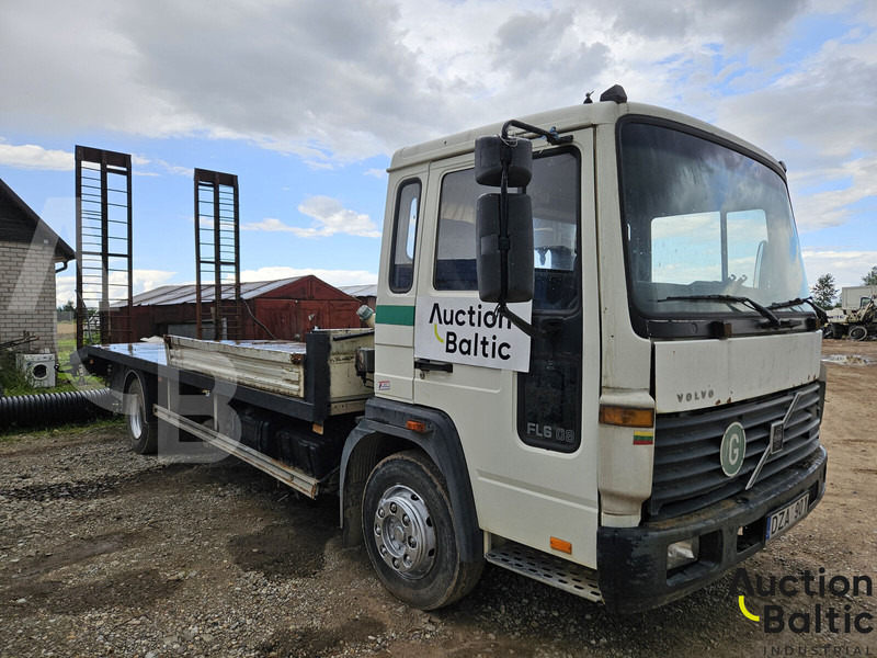 Volvo FL 608 - Mobil derek: gambar 2 Volvo FL 608 - Mobil derek: gambar 2