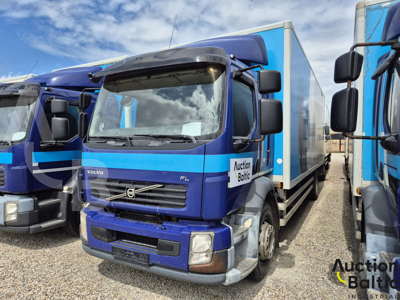 Volvo FL240 - Truk box: gambar 1 Volvo FL240 - Truk box: gambar 1