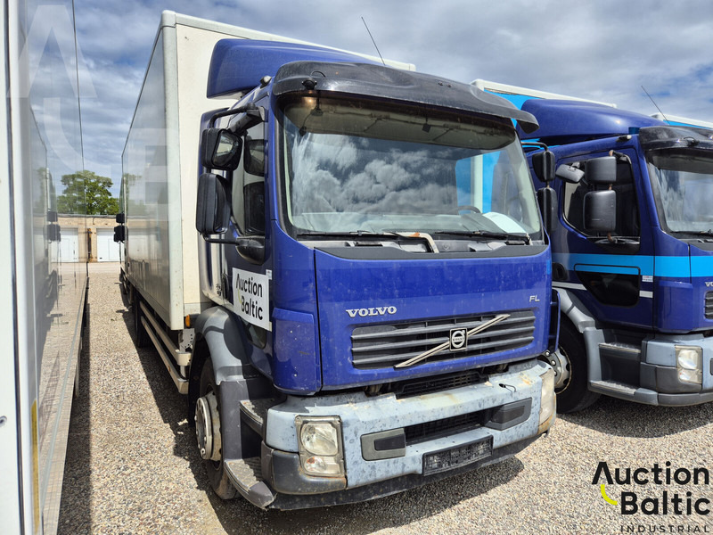 Volvo FL240 - Truk box: gambar 2 Volvo FL240 - Truk box: gambar 2