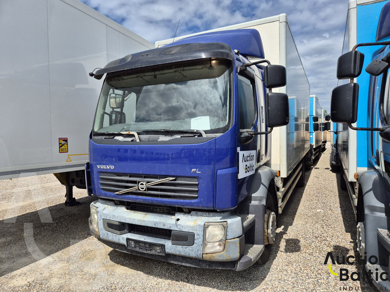 Volvo FL240 - Truk box: gambar 1 Volvo FL240 - Truk box: gambar 1