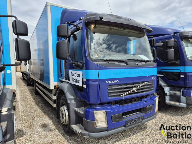 Volvo FL240 - Truk box: gambar 2 Volvo FL240 - Truk box: gambar 2