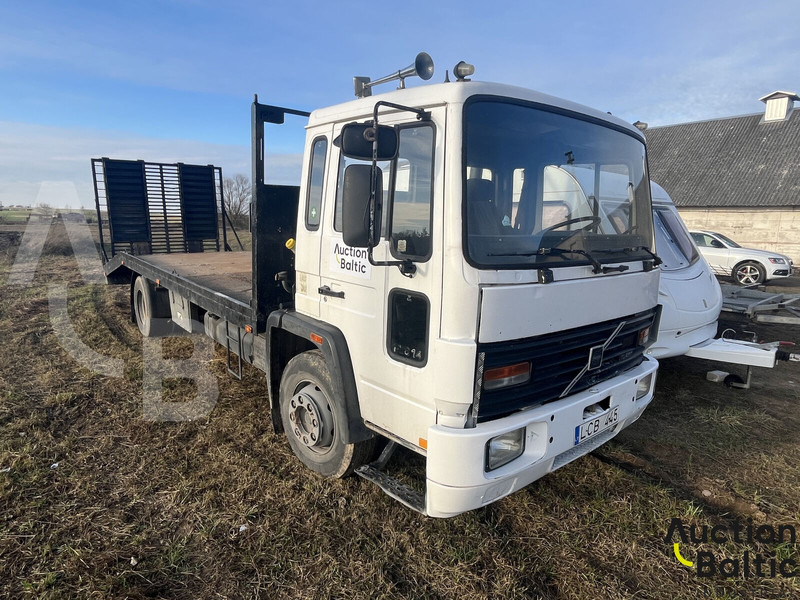 Volvo FL4-6 - Mobil derek: gambar 1 Volvo FL4-6 - Mobil derek: gambar 1