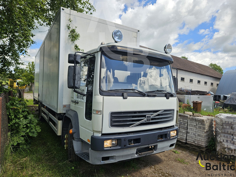 Volvo FL615 - Truk box: gambar 2 Volvo FL615 - Truk box: gambar 2