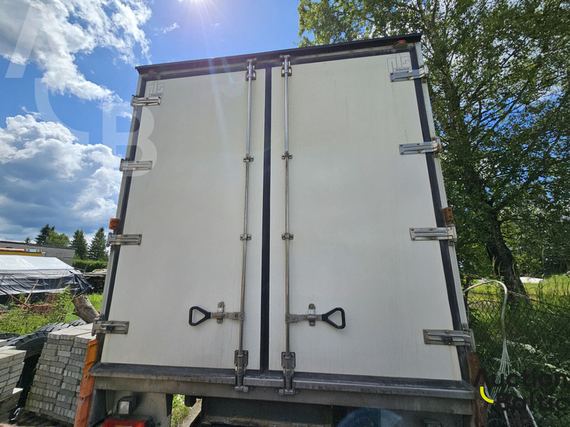 Volvo FL615 - Truk box: gambar 5 Volvo FL615 - Truk box: gambar 5