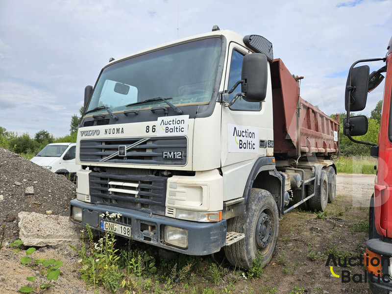 Volvo FM12 - Truk jungkit: gambar 1 Volvo FM12 - Truk jungkit: gambar 1