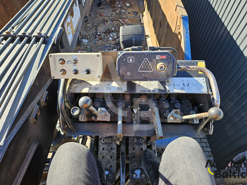 Truk jungkit Volvo FM7 310: gambar 14