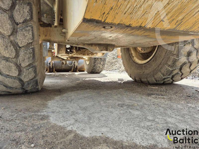 Wheel loader Volvo L 90: gambar 10 Wheel loader Volvo L 90: gambar 10