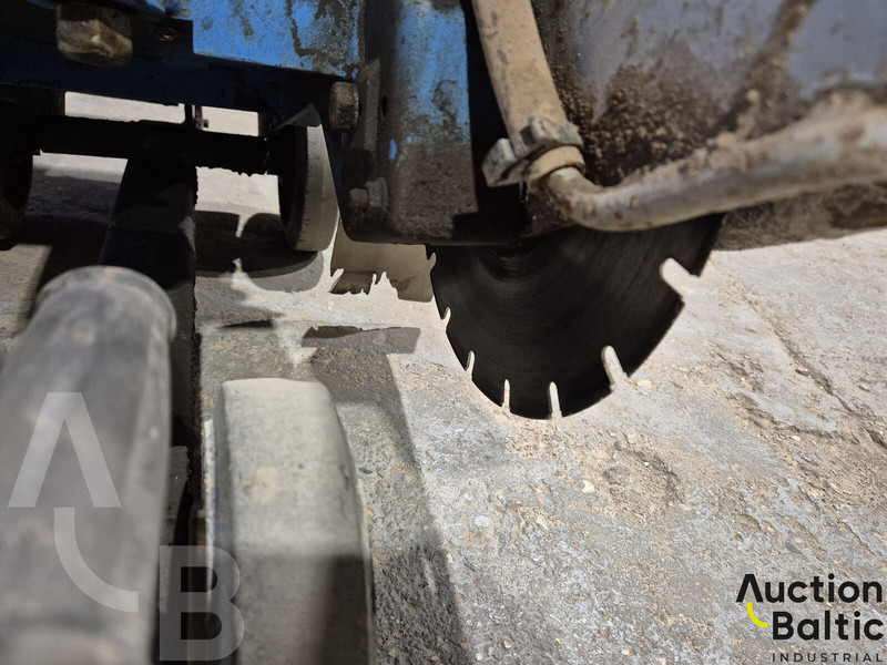 Weber SM57/2 Hd - Mesin aspal: gambar 5 Weber SM57/2 Hd - Mesin aspal: gambar 5