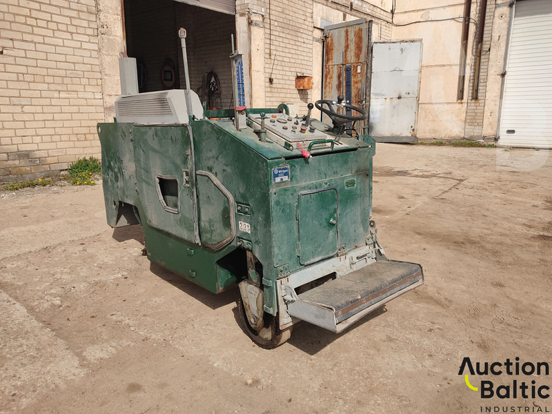 Wirtgen W350 - Mesin aspal: gambar 1 Wirtgen W350 - Mesin aspal: gambar 1