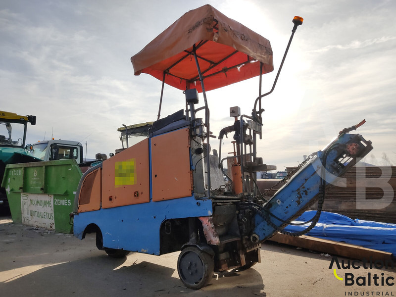 Wirtgen W35DC - Mesin aspal: gambar 3 Wirtgen W35DC - Mesin aspal: gambar 3