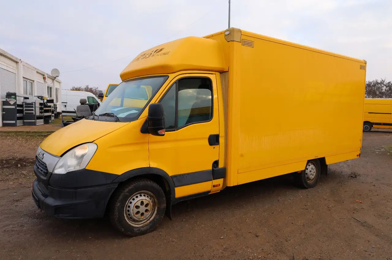 Iveco Daily/ Regalsystem/Luftfeder/1. Hand - Van box: gambar 2 Iveco Daily/ Regalsystem/Luftfeder/1. Hand - Van box: gambar 2