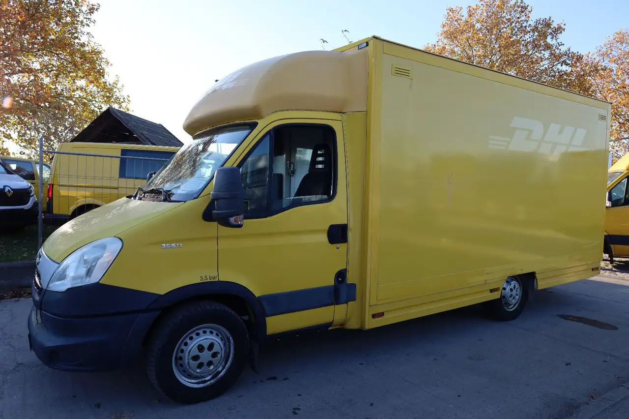 Iveco Daily/ Regalsystem/Luftfeder/1. Hand - Van box: gambar 1 Iveco Daily/ Regalsystem/Luftfeder/1. Hand - Van box: gambar 1