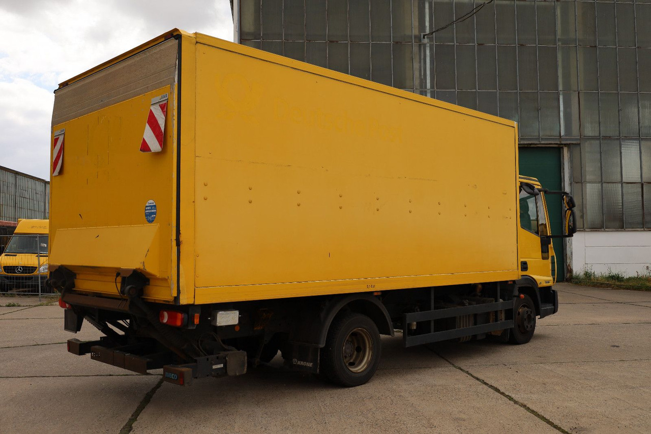 Iveco IG80EL2BA/Koffer/ 1. Hand - Van box: gambar 4 Iveco IG80EL2BA/Koffer/ 1. Hand - Van box: gambar 4