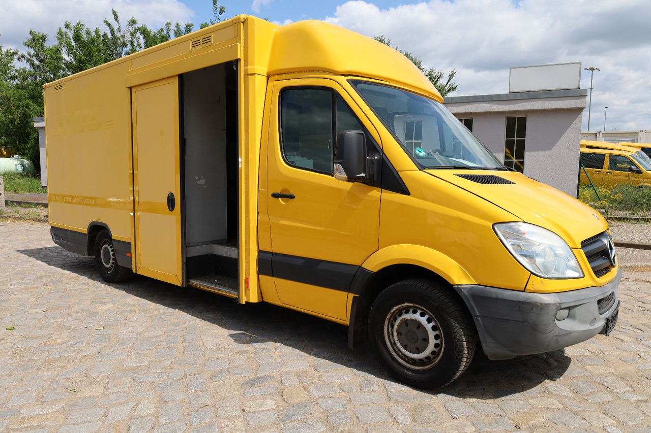 Mercedes-Benz Sprinter II Pritsche/ Koffer/Regalsystem - Van box: gambar 5 Mercedes-Benz Sprinter II Pritsche/ Koffer/Regalsystem - Van box: gambar 5