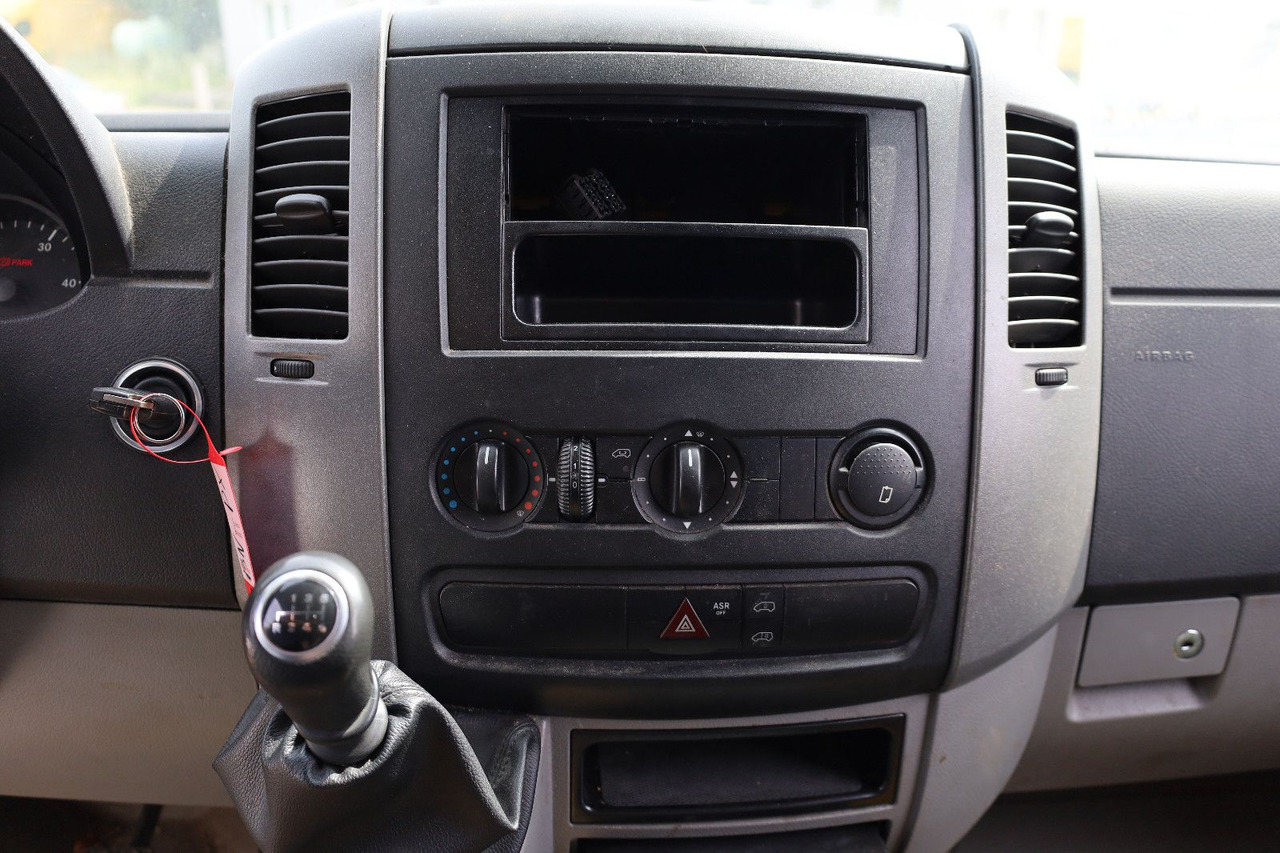 Van panel Mercedes-Benz Sprinter Kasten310/311/313/314/316 CDI/1. Hand: gambar 11