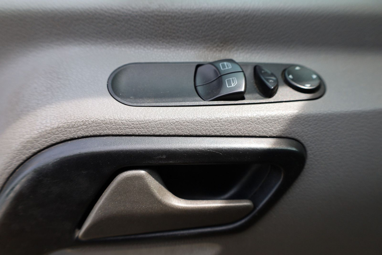 Van panel Mercedes-Benz Sprinter Kasten310/311/313/314/316 CDI/1. Hand: gambar 13
