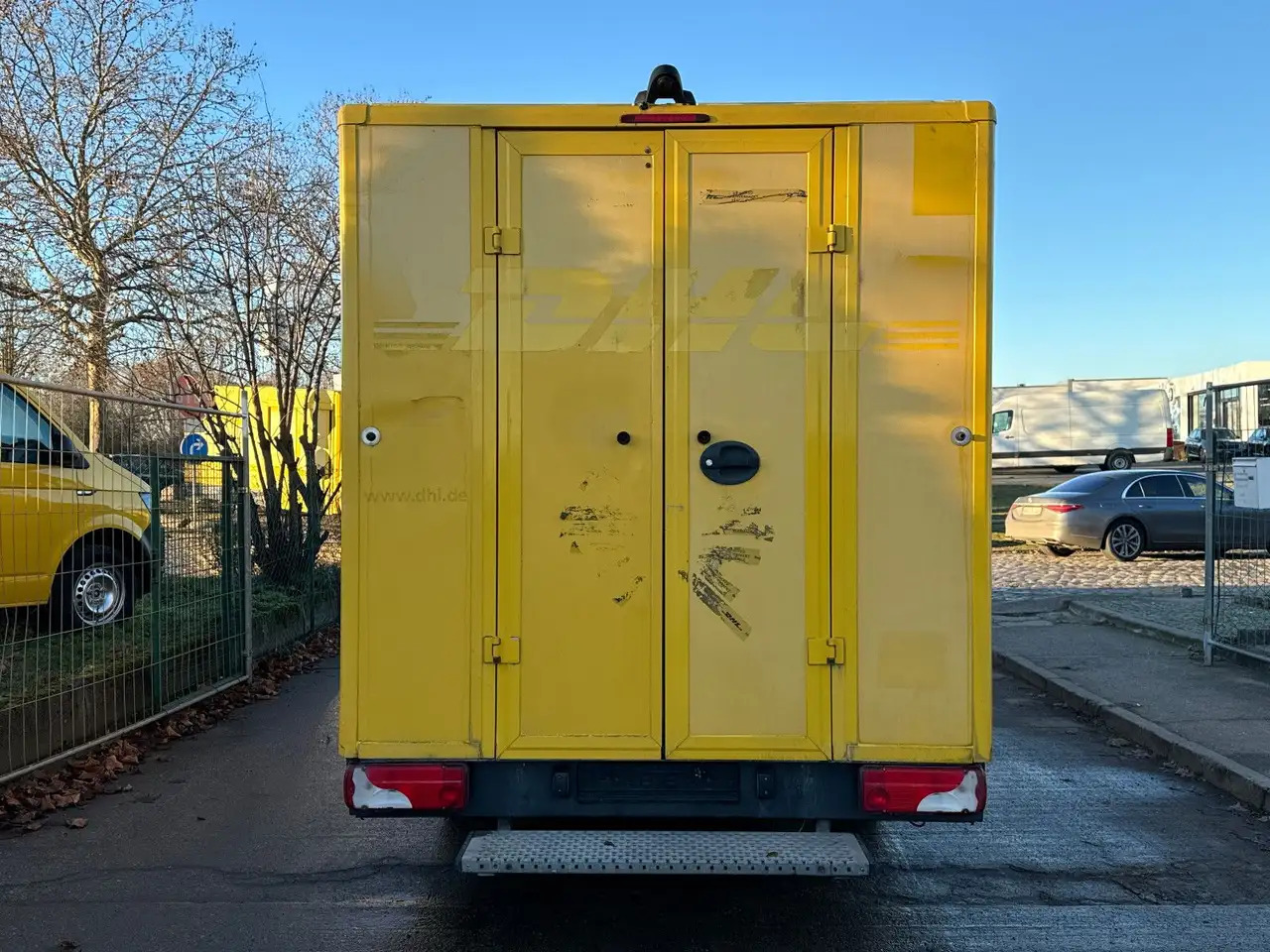 Mercedes-Benz Sprinter II Pritsche/ Koffer/Regalsystem - Peralatan lainnya: gambar 4 Mercedes-Benz Sprinter II Pritsche/ Koffer/Regalsystem - Peralatan lainnya: gambar 4