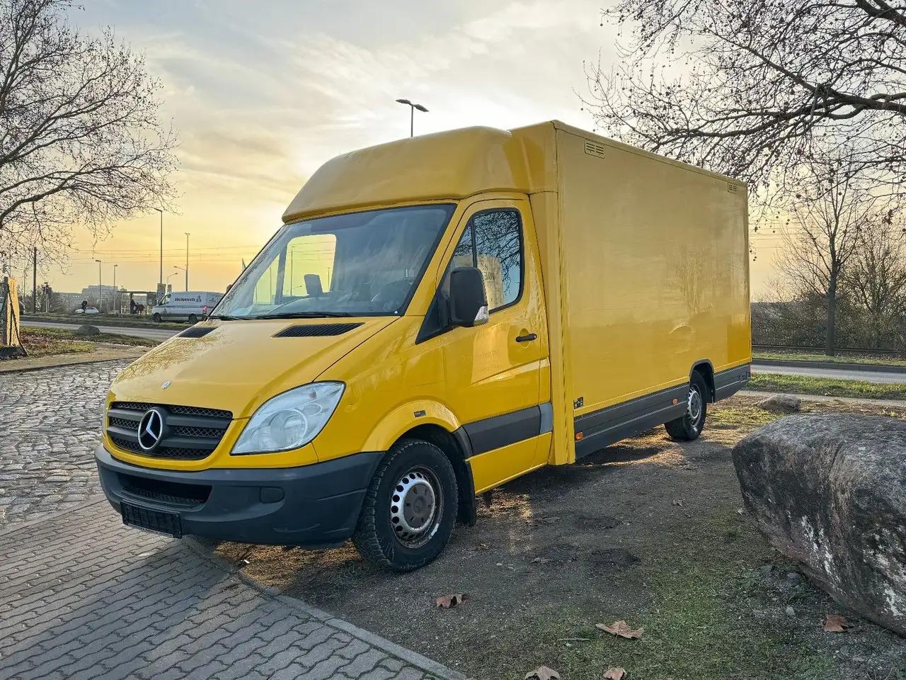 Mercedes-Benz Sprinter/ Koffer/Regalsystem - Peralatan lainnya: gambar 1 Mercedes-Benz Sprinter/ Koffer/Regalsystem - Peralatan lainnya: gambar 1