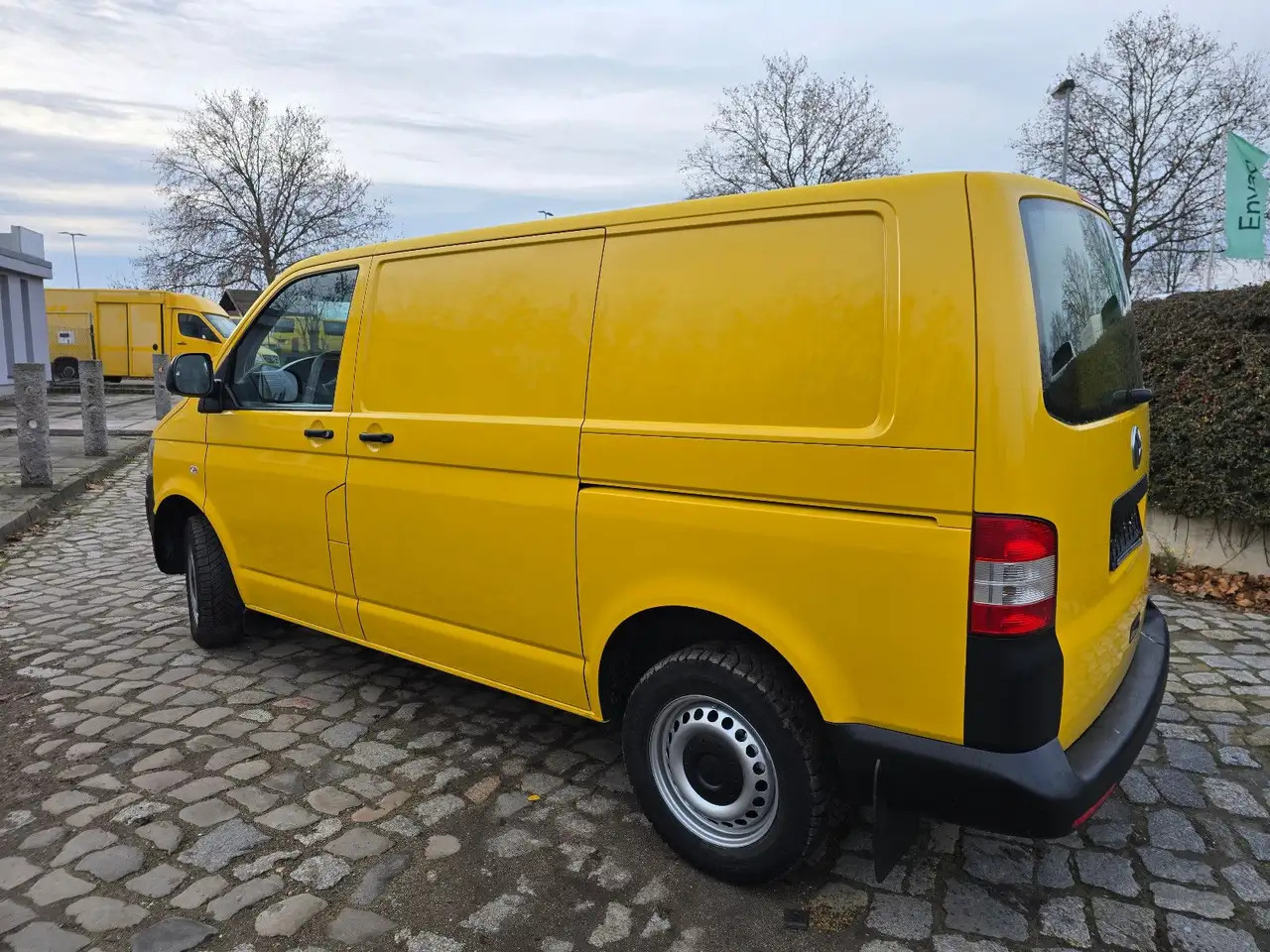 Volkswagen T5 Transporter/ 2.0 TDI/EU5/1.Hand - Van panel: gambar 4 Volkswagen T5 Transporter/ 2.0 TDI/EU5/1.Hand - Van panel: gambar 4