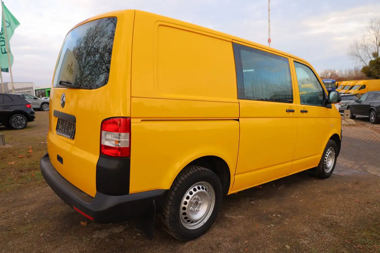 Volkswagen T5 Transporter/ 2.0 TDI/EU5/1.Hand - Van panel: gambar 3 Volkswagen T5 Transporter/ 2.0 TDI/EU5/1.Hand - Van panel: gambar 3