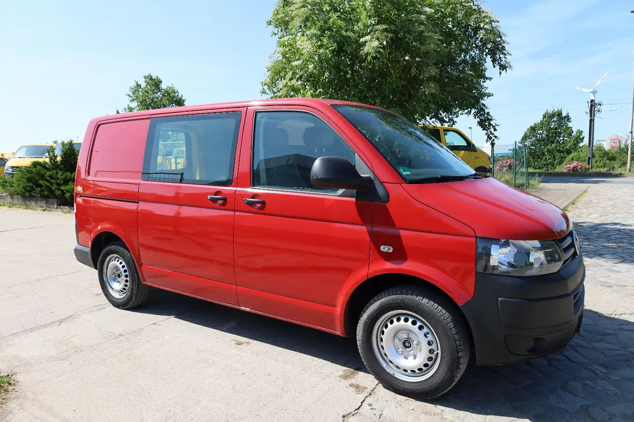 Volkswagen T5 Transporter Kasten-Kombi 2.0 TDI/EU5/1.Hand - Van panel: gambar 4 Volkswagen T5 Transporter Kasten-Kombi 2.0 TDI/EU5/1.Hand - Van panel: gambar 4